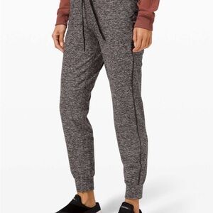 Lululemon Ready to Rulu Fleece Jogger Size 2
